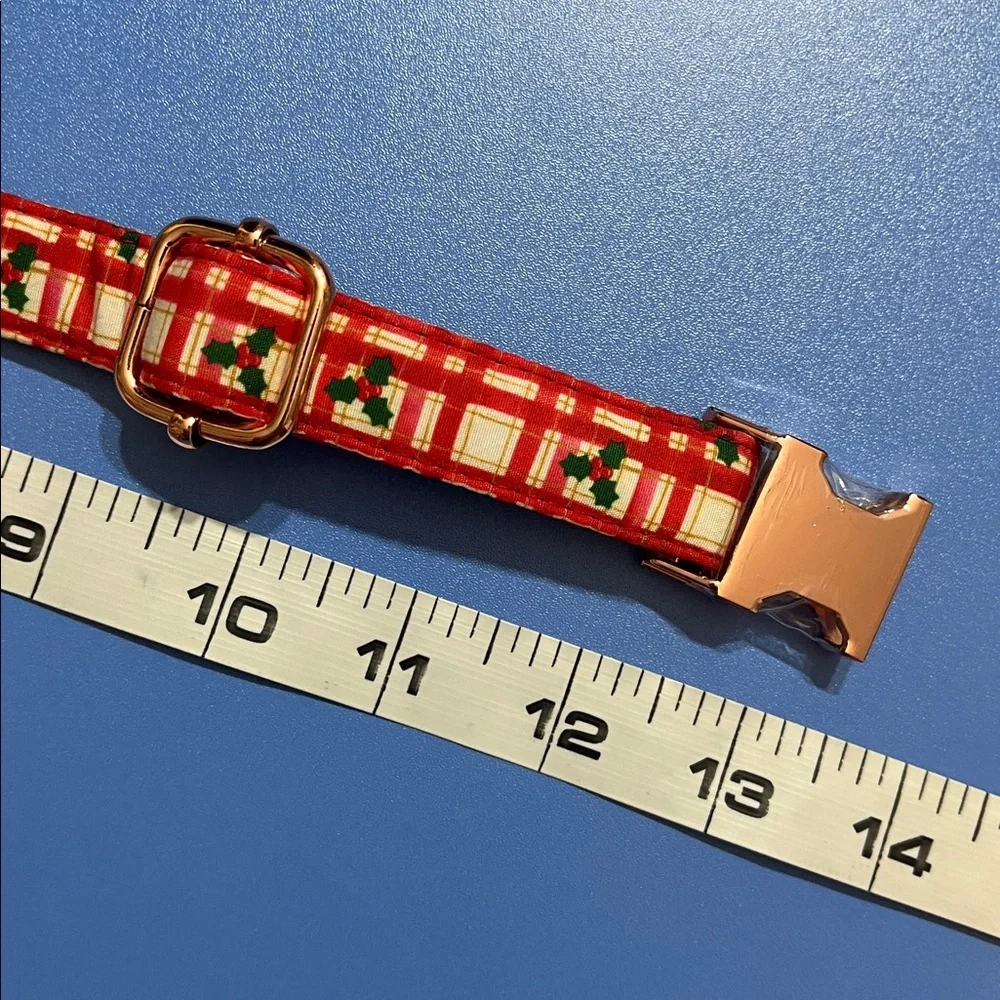 NEW Faygarsle Christmas Red Plaid Pattern Dog Collar- small